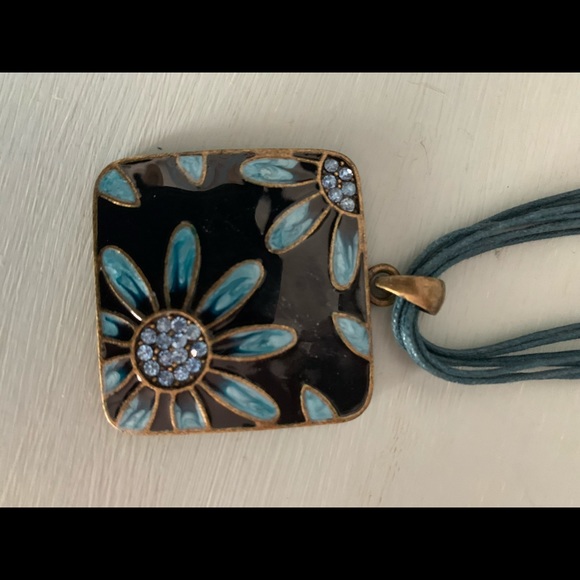 4 Boho Necklaces - perfect for summer outfits! - Picture 9 of 11